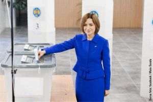 Maia Sandu: Nu ştim cum să ne protejăm democraţia atunci când ea este atacată de pe platforme